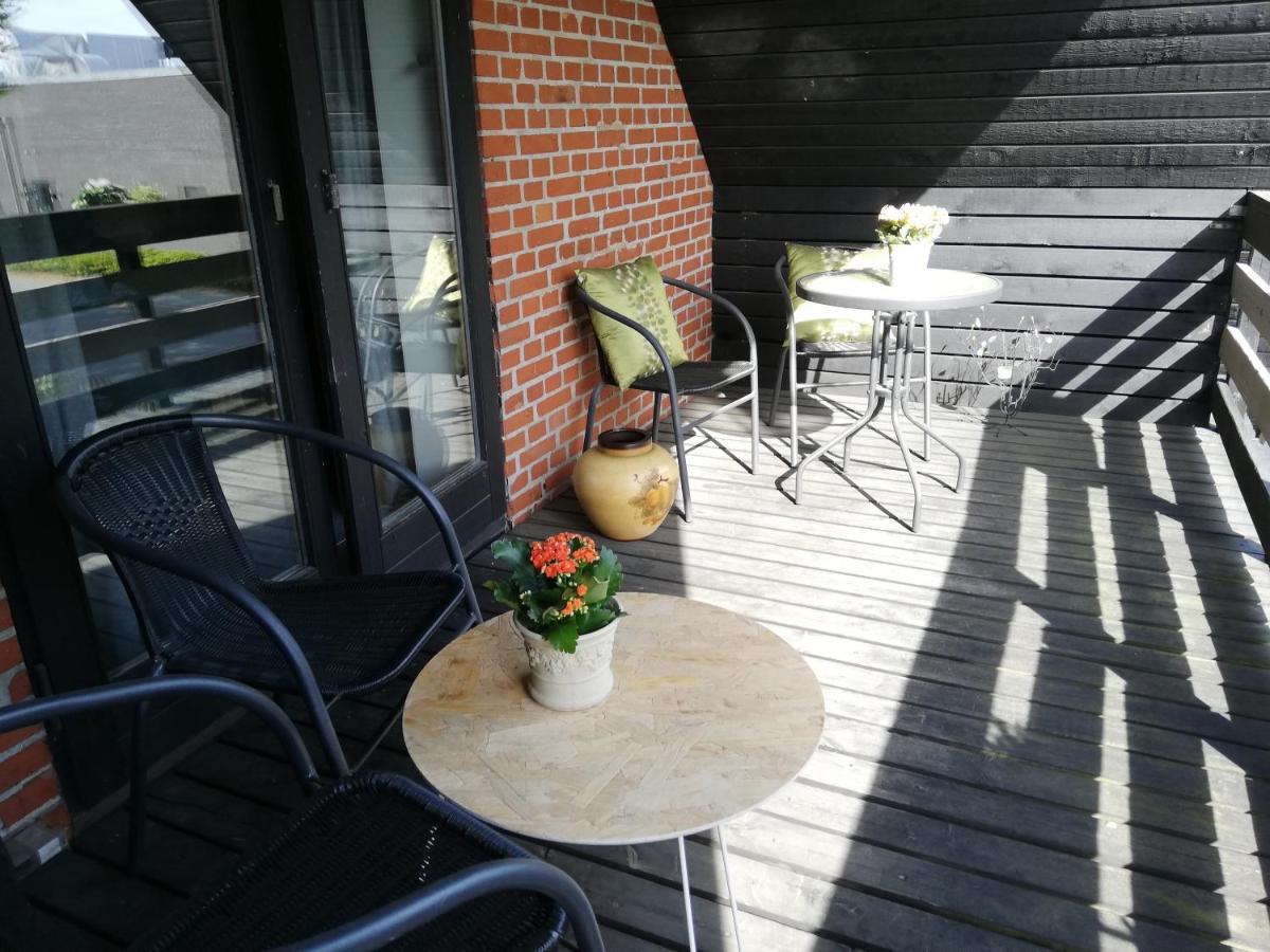 5 Minute Walk To Lego - 2 Bedrooms Loft Floor With Balcony Billund Luaran gambar