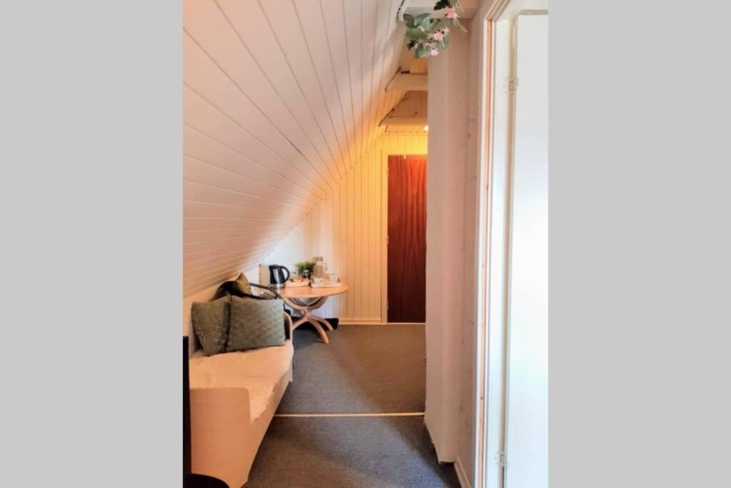 5 Minute Walk To Lego - 2 Bedrooms Loft Floor With Balcony Billund Luaran gambar